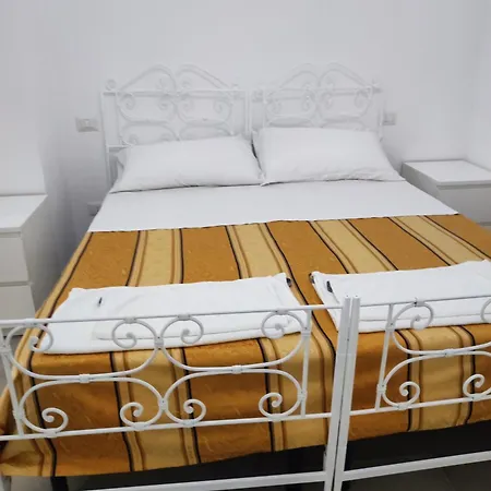 A San Lorenzo Netsuhe Apartamento